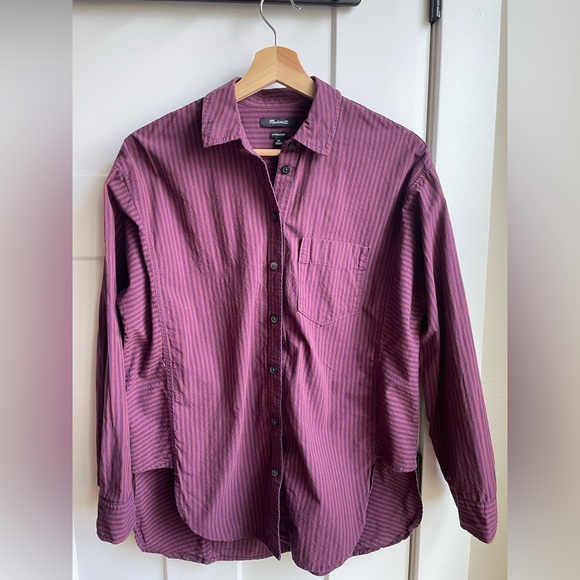 Madewell Poplin Side-Panel Dolman Button-Up Shirt in Stripe in Smoldering Plum - Picture 6 of 11